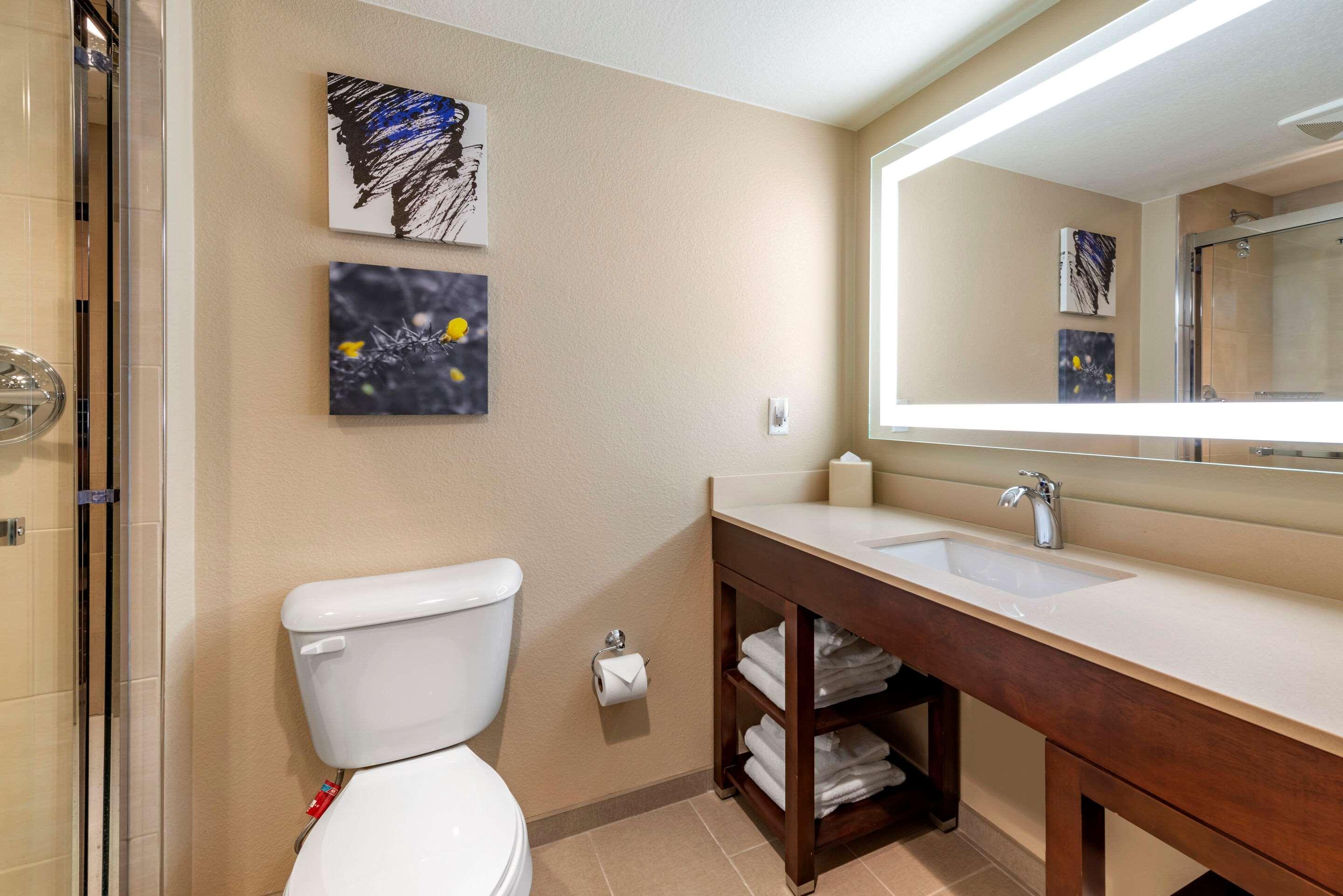 Comfort Suites Broomfield-Boulder-Interlocken Bagian luar foto