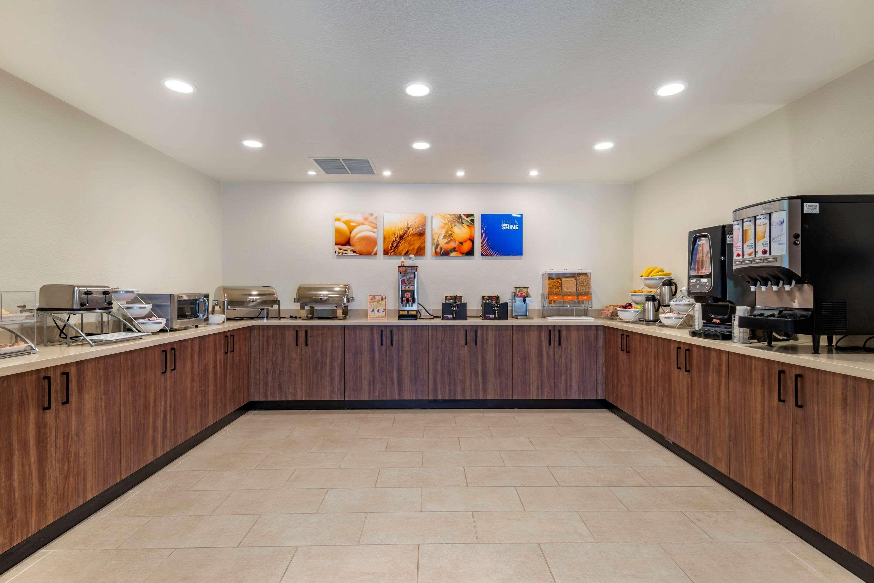 Comfort Suites Broomfield-Boulder-Interlocken Bagian luar foto