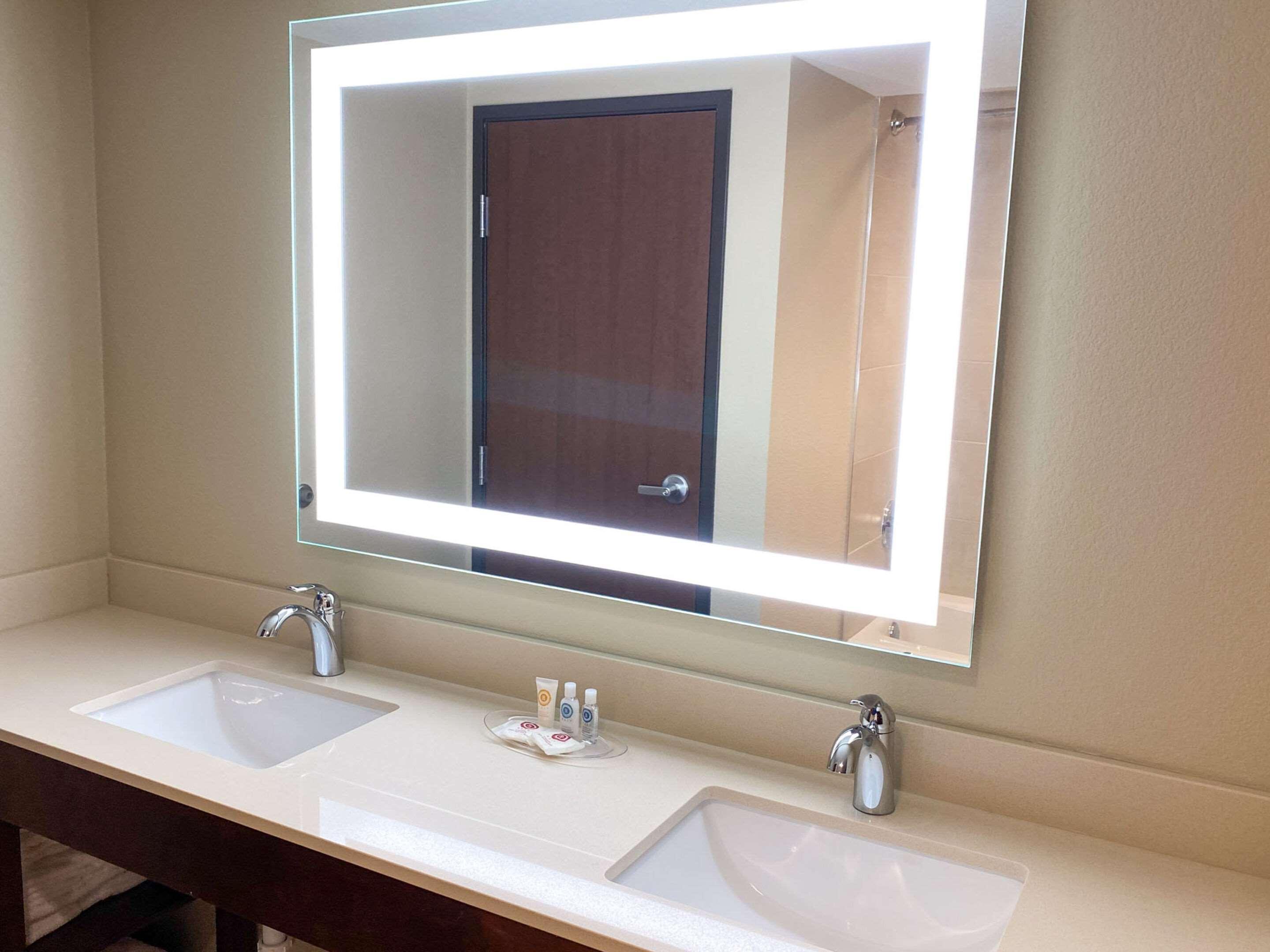 Comfort Suites Broomfield-Boulder-Interlocken Bagian luar foto